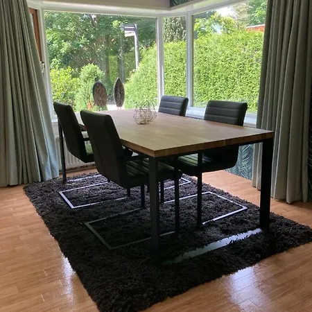 Boslaanhuisje * Harderwijk